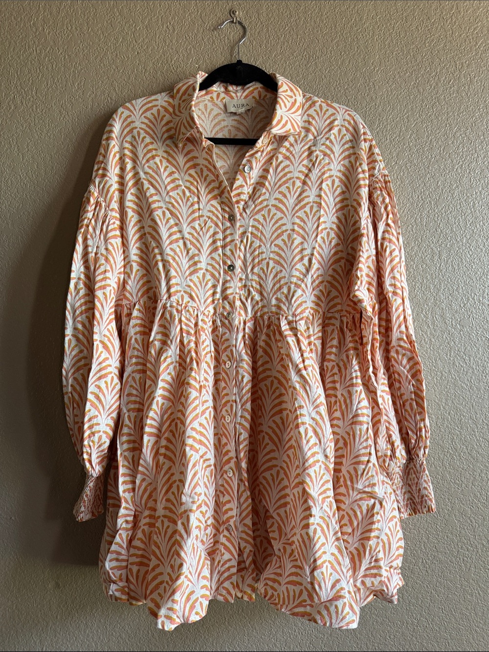 Aura Peach & White Printed Button-Front mini dress